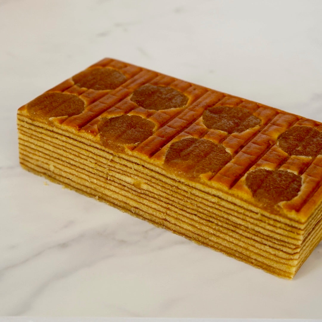 Pineapple Lapis · Half